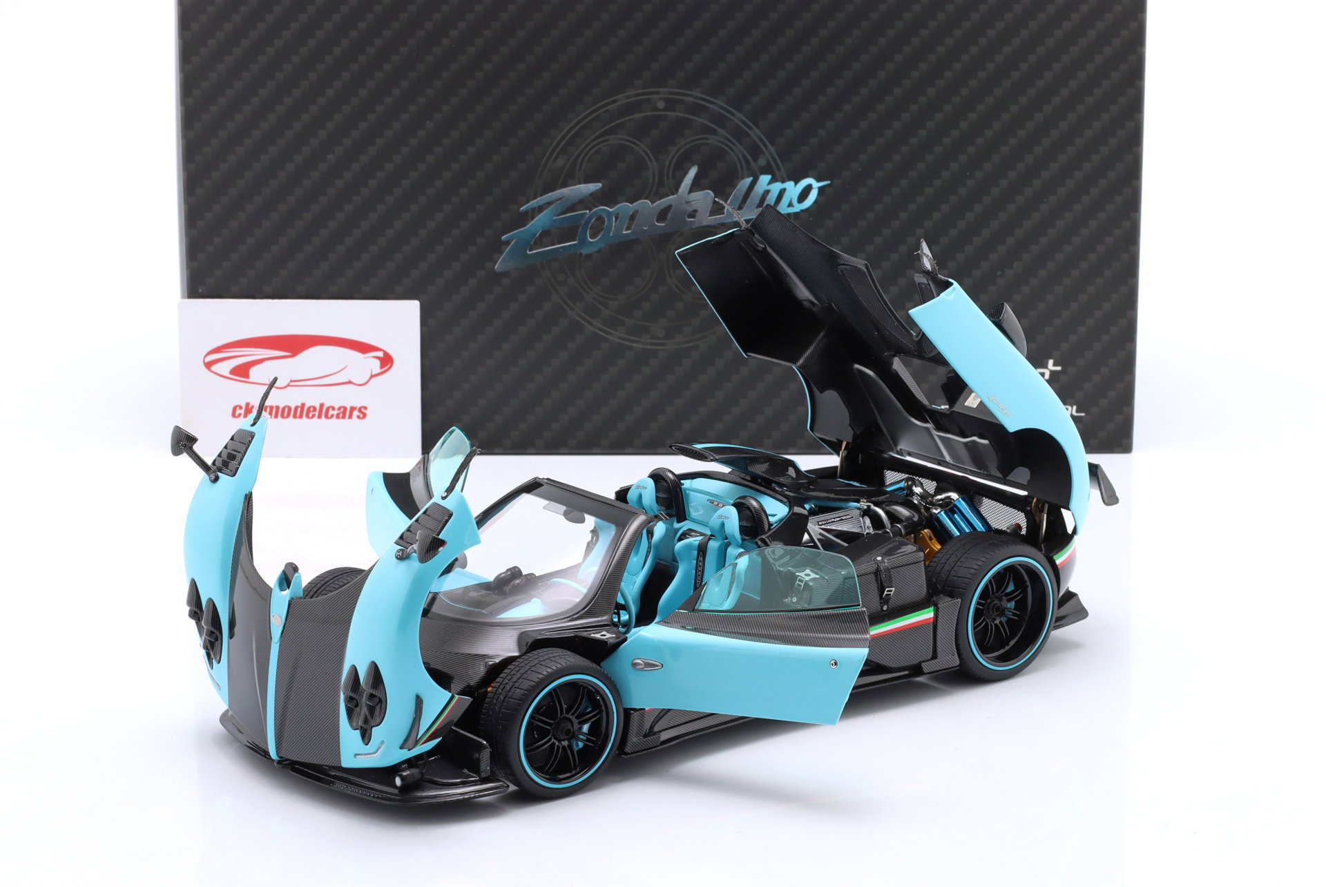 Pagani Zonda Uno Año de construcción 2016 azul claro 1:18 Almost Real