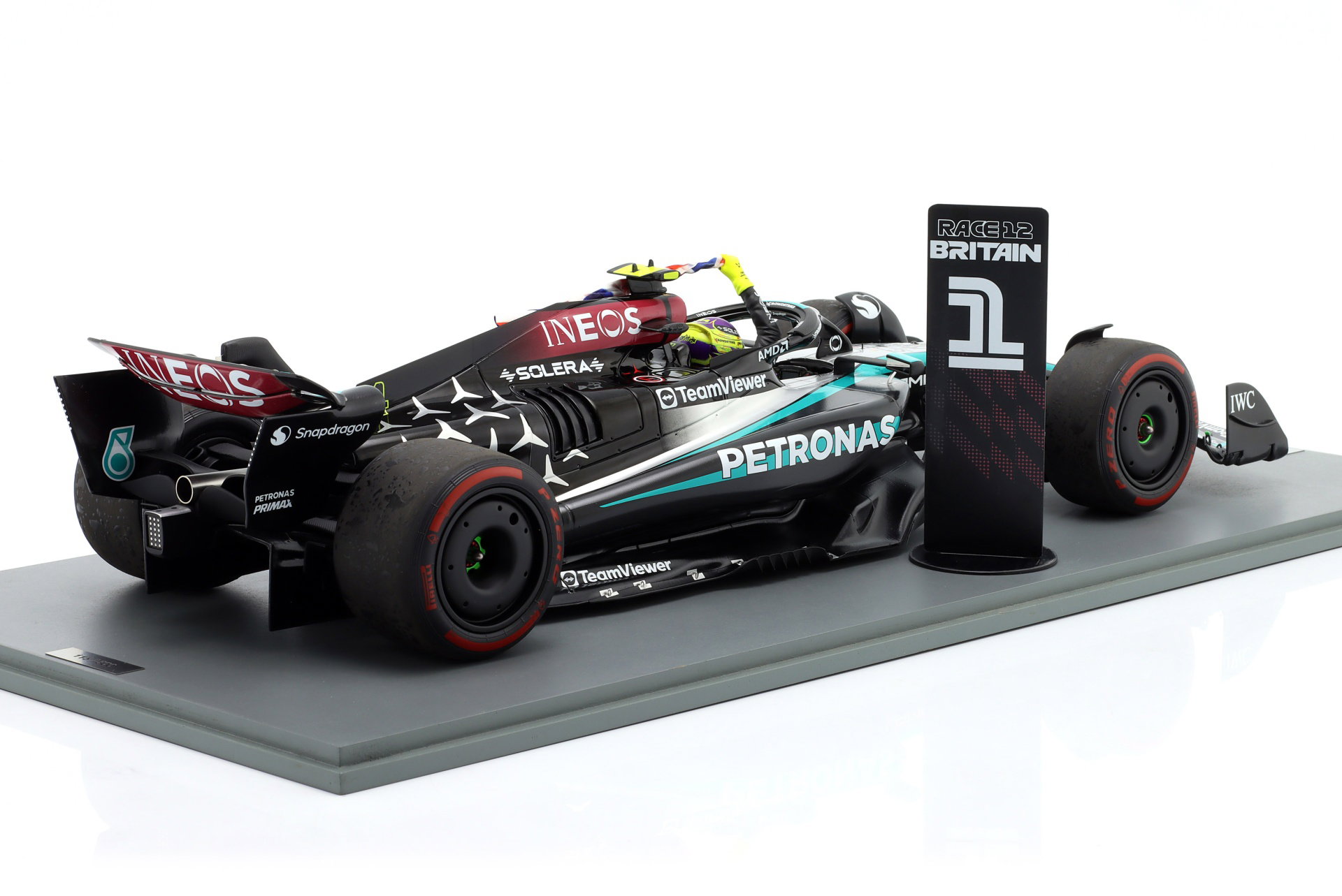 L. Hamilton Mercedes-AMG F1 W15 #44 ganhador Britânico GP fórmula 1 2024 1:12 Spark