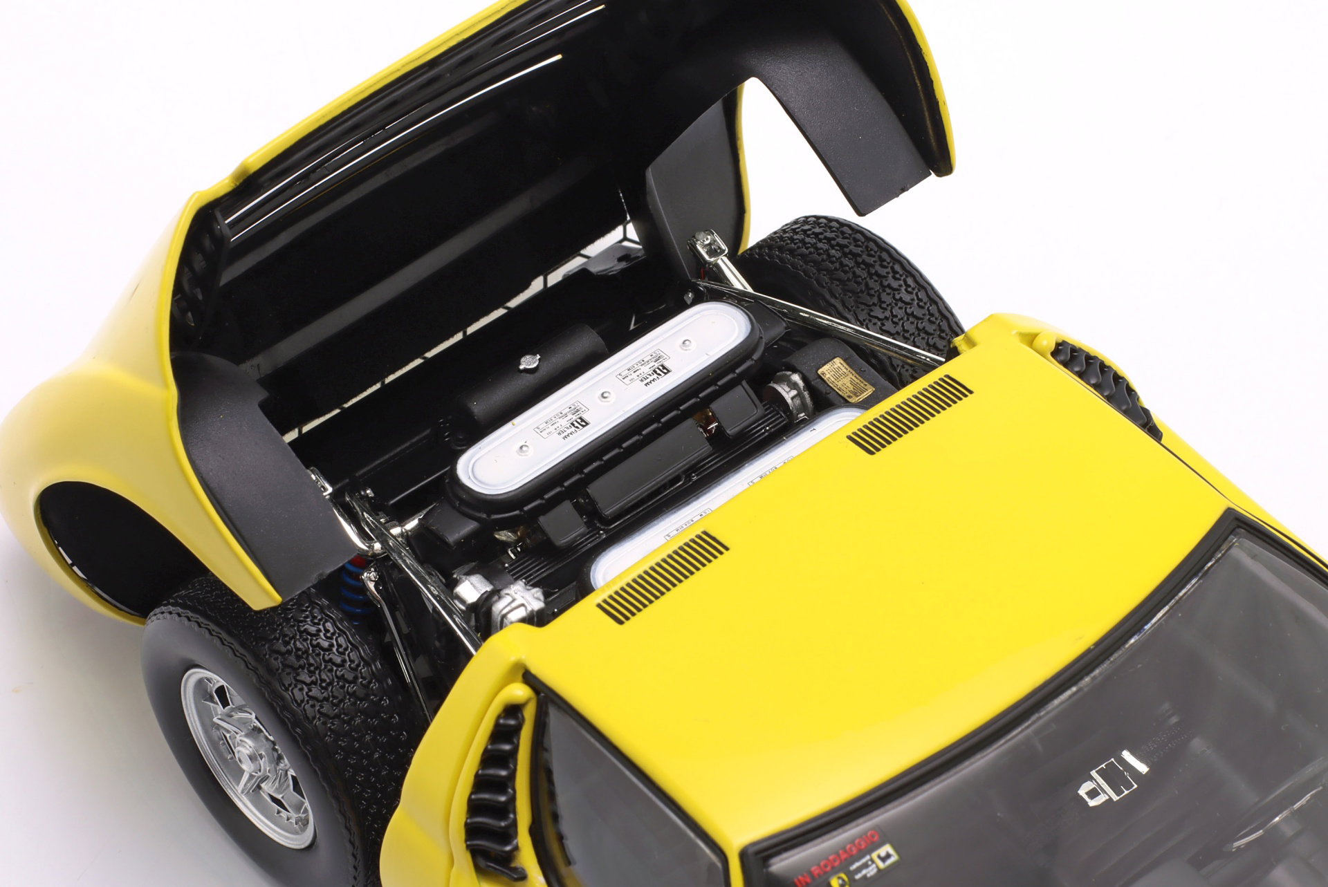 Lamborghini Miura P400 Année de construction 1968 jaune 1:18 Kyosho