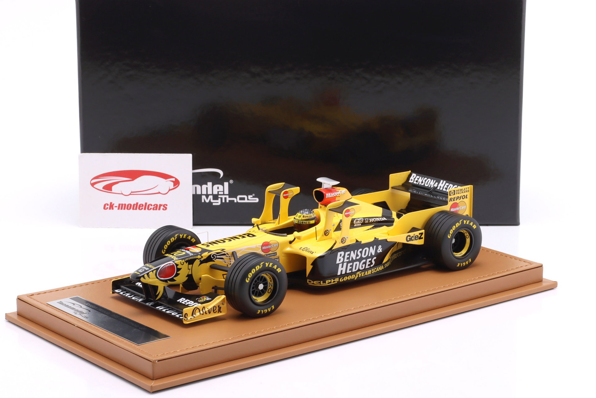 model car TMD18-426D 806812453788