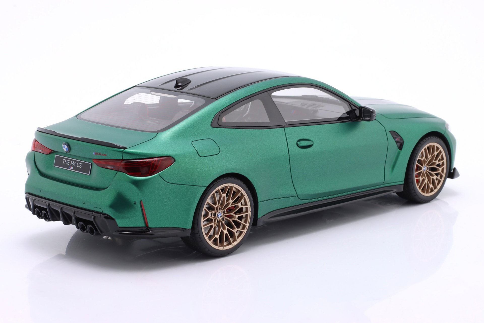 GT-SPIRIT 1:18 BMW M4 CS year 2024 dark green metallic GT994 model