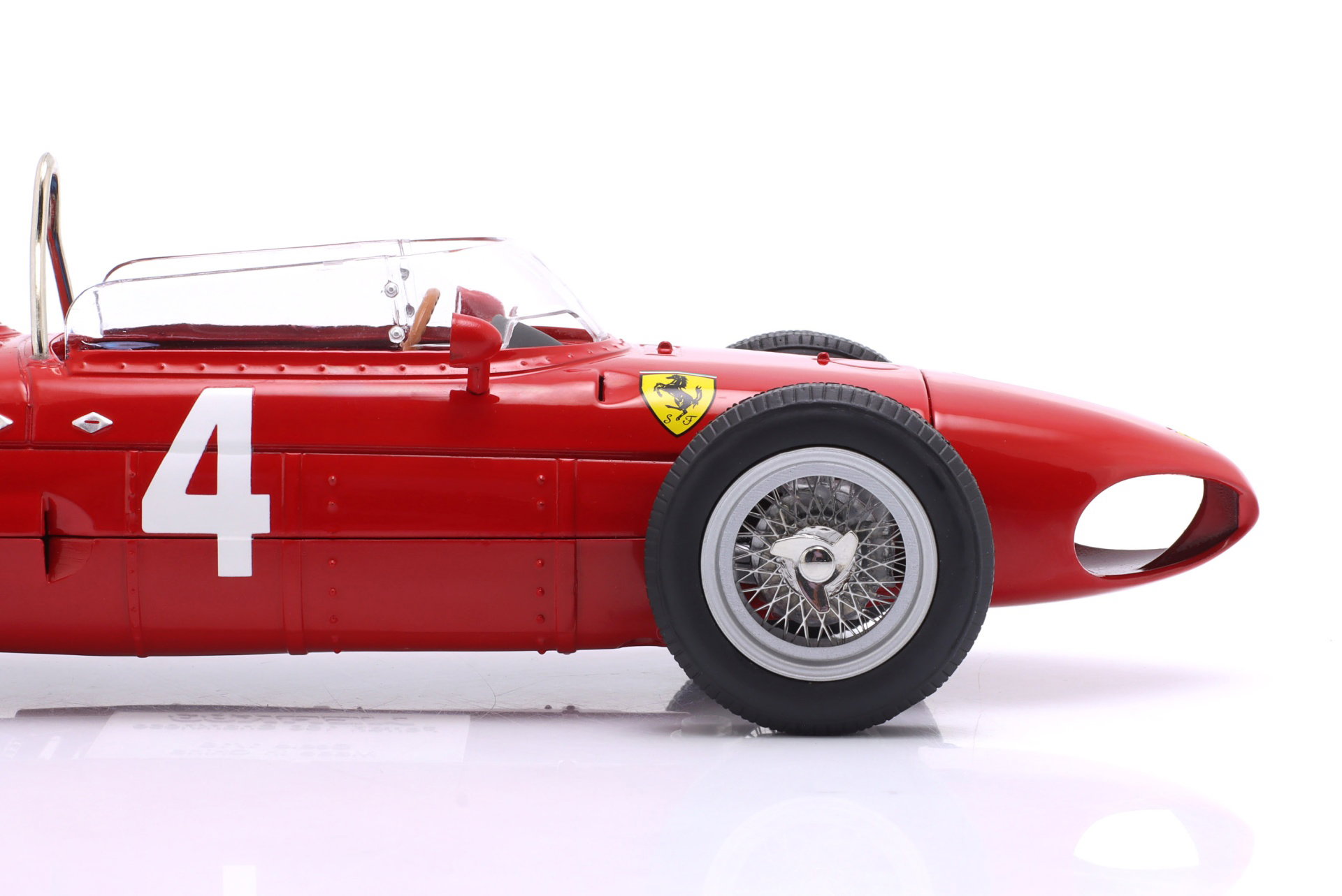 Graf Berghe v. Trips Ferrari 156 Sharknose #4 ganhador Britânico GP fórmula 1 1961 1:18 WERK83