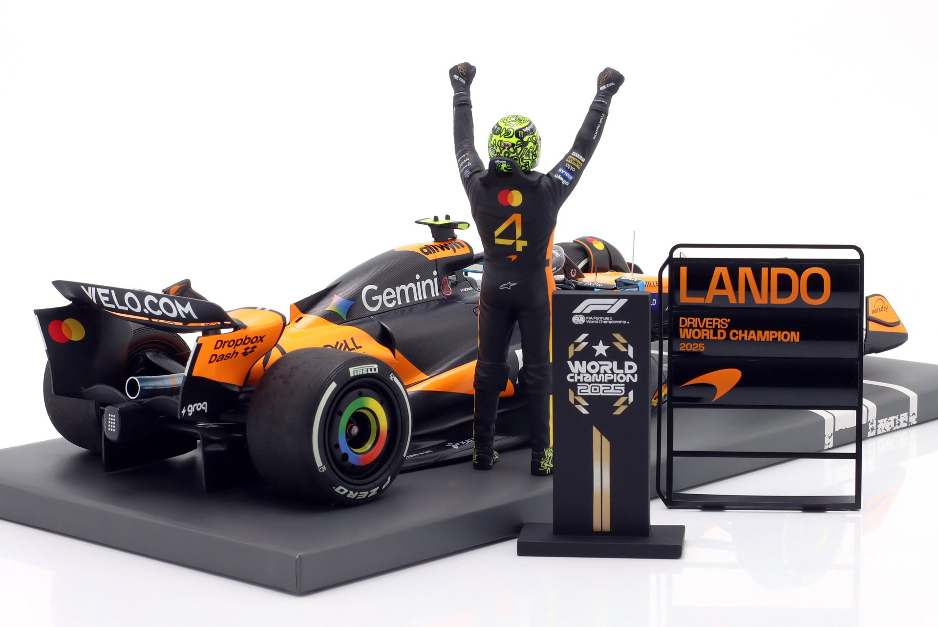 Lando Norris McLaren MCL39 #4 3-й Abu Dhabi GP формула 1 чемпион мира 2025 1:18 Minichamps