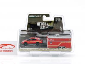 Ford Explorer FDNY mit Kommandozentrale rot 1:64 Greenlight