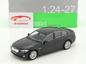 BMW 535i Opførselsår 2010 sort metallisk 1:24 Welly