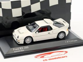 Ford RS200 Plain Body blanc diamant 1:43 Minichamps