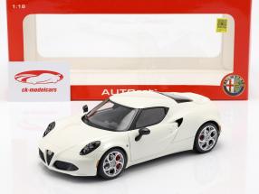 Alfa Romeo 4C anno 2013 crema bianco 1:18 AUTOart