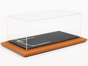 High quality acrylic Showcase with diorama baseplate starting grid 1:18 Atlantic