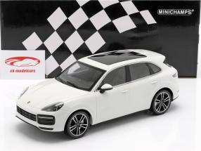 Porsche Cayenne Turbo S Bouwjaar 2017 wit 1:18 Minichamps