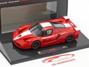Ferrari FXX construit en 2006 HotWheels rouge avec bande blanche 1:43 Elite