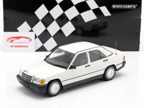 Mercedes-Benz 190E (201) year 1982 white 1:18 Minichamps
