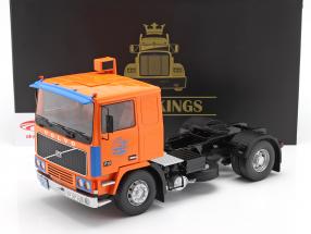 Volvo F12 Sattelzugmaschine Deutrans Baujahr 1977 orange / blau 1:18 Road Kings