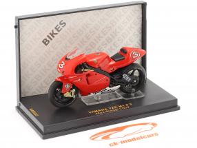 Max Biaggi Yamaha YZR M1 #3 Moto GP 2002 1:24 Ixo