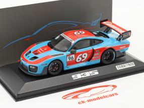 Porsche 935/19 auf Basis GT2 RS Carrera #69 1:43 Minichamps