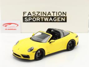 Porsche 911 (992) Targa 4 GTS Byggeår 2021 racing gul 1:18 Minichamps