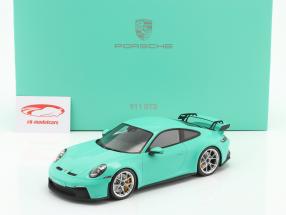 Porsche 911 (992) GT3 Baujahr 2022 mintgrün 1:18 Spark