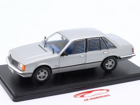 Opel Senator 3.0 E année de construction 1978 argent 1:24 Hachette