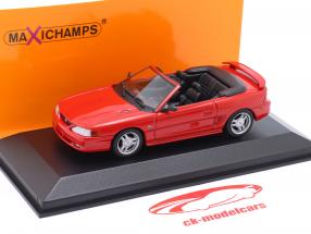 Ford Mustang Cabriolet Byggeår 1994 rød 1:43 Minichamps