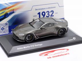 Aston Martin V12 Vantage Grå 1:43 Solido