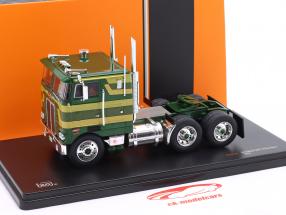 Peterbilt 352 Pacemaker Sattelzugmaschine Baujahr 1979 grün / gold 1:43 Ixo