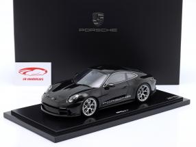 Porsche 911 (992) S/T Baujahr 2023 schwarz 1:18 Spark