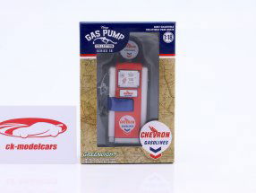 Wayne 100-A Zapfsäule Chevron 1948 weiß / rot / blau 1:18 Greenlight