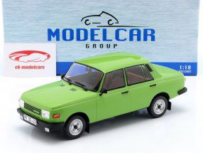 Wartburg 353 Año de construcción 1985 verde 1:18 ModelCar Group