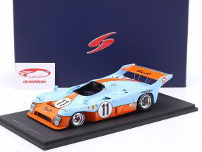 Gulf GR8 #11 gagnant 24h LeMans 1975 Bell, Ickx 1:18 Spark
