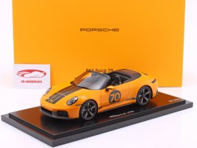 Porsche 911 (992.2) Cabriolet Spirit 70 Byggeår 2025 signal orange 1:18 Spark