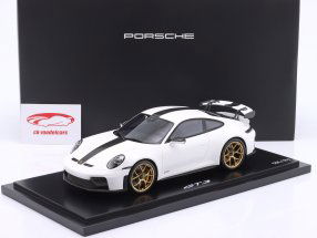 Porsche 911 (992.2) GT3 Год постройки 2024 белый 1:18 Spark