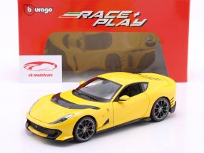 Ferrari 812 Competizione Anno di costruzione 2021 giallo 1:18 Bburago