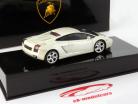 Lamborghini Gallardo wit 1:43 AUTOart
