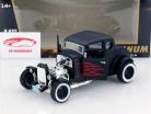 Ford Hot Rod Byggeår 1932 mat sort 1:18 MotorMax