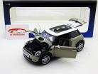Mini Cooper S silber / silver metallic Bj. 2006 1:18 AA