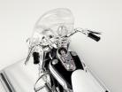 Harley Davidson FLH Electra Glide År 1966 hvid 1:18 Maisto