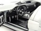 Ford GT Anno 2004 Grigio / argento 1:18 AUTOart