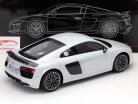 Audi R8 Coupe año 2015 gris claro metálico 1:12 PremiumClassiXXs