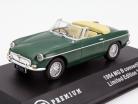 MG B Convertible jaar 1964 groen 1:43 Triple9