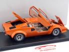 Lamborghini Countach LP 400 S år 1982 appelsin 1:24 Leo Models