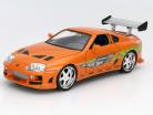 Brian's Toyota Supra Fast and Furious laranja 1:18 Jada Toys