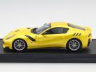 Ferrari F12 TDF année 2015 jaune 1:43 BBR