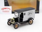 Ford Model T Paddy Wagon 年 1925 银 1:24 MotorMax
