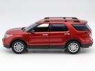 Ford Explorer XLT 年 2015 赤 1:18 MotorMax