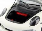 Porsche 911 (991/I) Carrera GTS Cabriolet blanco 1:18 Schuco