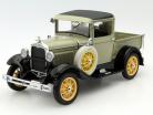 Ford Pick-Up год 1931 цвета хаки 1:18 SunStar