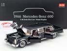 Mercedes-Benz 600 Pullman jaar 1966 zwart 1:18 SunStar