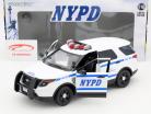 Ford Police Interceptor Utility NYPD год 2015 белый / синий 1:18 Greenlight