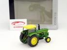 John Deere 3120 tractor con capucha verde 1:32 Schuco