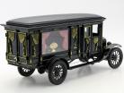 Ford Model T Hearse año 1921 negro 1:18 Greenlight