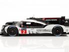 Porsche 919 Hybrid #2 Winner 24h LeMans 2016 Lieb, Dumas, Jani with Showcase 1:18 Spark